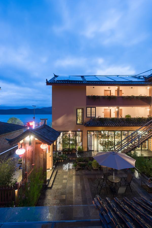 Bamboo Cultural Lake Inn Ninglang Екстериор снимка